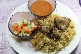 Ia boleh dimasak dengan daging ayam atau kambing. Nasi Kabsah Salatah Acar Blog Farah Sanusi
