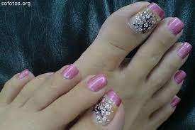Las nail art de lunares y rayas nunca pasan de moda porque las profesionales de la manicura y pedicura actualizan sus catálogos con nuevos diseños inspirados en estos estampados. Disenos Para Las Unas De Los Pies Fotos Paperblog