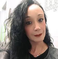 Deborah Morelli's Instagram, Twitter & Facebook