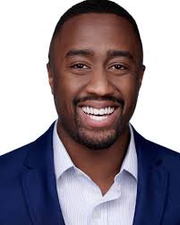 Malik Summers's Instagram, Twitter & Facebook