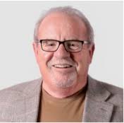 Alumni take multiple paths to career success