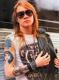 Pin By Erin Kat On Guns N Roses In 2020 Axl Rose Guns N Roses Guns