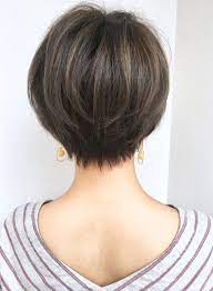 ショートヘア 襟足馴染み 首長小顔ショート ramie omotesandoの髪型 ヘアスタイル ヘアカタログ 2019春夏 ショートボブ ヘアスタイル ヘアカット