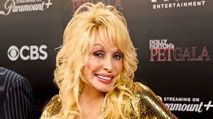 Dolly Parton's surprising blood relation to famous singer revealed