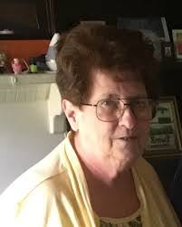 Linda Eslinger's Instagram, Twitter & Facebook