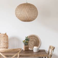 Des conditions d'adaptabilité incomparables, un choix de couleurs et de formes infini… bref les avantages de ce mobilier en matière synthétique sont. Epingle Par Frank Knarz Sur Portugal Shopping List Mobilier De Salon Meuble Salle A Manger Deco