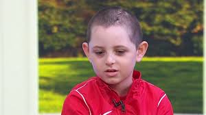 Un pequeño supera derrame cerebral y cumple su sueño de seguir jugando  fútbol