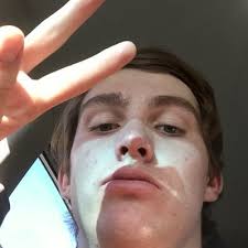 Douglas Nicholson (@Douglas85918967)