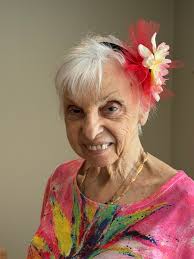 Our crafters outdid themselves today creating fascinators for our Kentucky  Detby Races! We even had some intruders that looked “cute” in our  creations😂😂