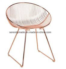 Eames wire chair mit sitzschale aus stahldraht und kontrastierendem untergestell. Modern Outdoor Event Leisure Rose Gold Metal Wire Chair For Wholesale China Modern Wire Chair Metal Wire Chair Made In China Com