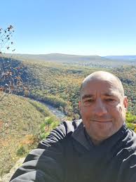 That is a marvelous mansion. I'd love to see a virtual tour. Is that  possible?