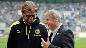 Samandıra'da hakimiyet kuracak tecrübeli bir teknik direktör isteyen yönetimin hedefinde lucien favre var. Bundesliga How Does Lucien Favre S Borussia Dortmund Stack Up To Jurgen Klopp S Title Winning Version