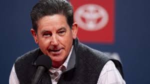 Phillies sign manager Rob Thomson to 1-year extension after three straight  trips to playoffs