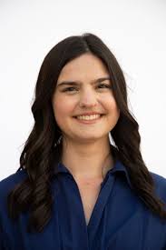 A very big congratulations to our amazing Ashley Pfeiffer! I'm proud to let  you all know that we've promoted Ashley to assistant account executive at  Snackbox. Ashley is a tremendous writer, great… |