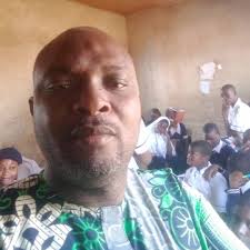 The CEO of @ike.cityhotel , Isaac Ofori Amoako with his team after the  donation to the Dzorwulu Special School earlier today. #switchfocus