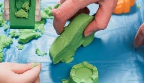 Tolle moderne farben und trendbewusste oberflächenstrukturen, dafür steht jab anstoetz. Kinetic Sand Was Ist Das Und Wie Macht Man Ihn Selbst