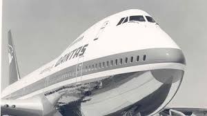 Для просмотра онлайн кликните на видео ⤵. Qantas Ends Its Long Long Affair With The 747 Analysis Flight Global