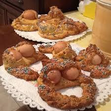 Scopri i dolci pasquali per il dessert di pasqua: Cuddure Dolce Tipico Pasquale Siciliano Per La Pasta Biscotto 500 G Di Farina 00 100g Di Margarina 150 G Zuccher Dolci Pasquali Dolci Tipici Pasquali Dolci