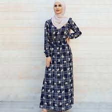 Mulai dari model baju gamis terbaru di tahun 2021 hingga kaftan modern. Terbaru Desain Gambar Gaya Baru Dicetak Slim Gaun Kain Poliester Baju Muslim Abaya Gaya Pakaian Buy Polyester Fabric Muslim Long Dress Printed Dress Abaya New Muslim Dress Product On Alibaba Com