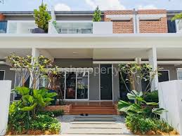 Double storey house can be two types: Double Storey Courtyard Melaka Ayer Keroh Freshproperty Co