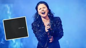 Sebnem Ferah In Yeni Albumu Parmak Izi Nin Yildizi Koridor Yildiz Iz Parmak
