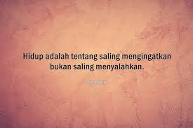 Aku titipkan rindu ini pada langit untuk disampaikan kepadamu lewat hujan. 50 Kata Kata Jangan Menyalahkan Diri Sendiri Dan Orang Lain Sepositif