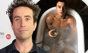 They have been an item for three years. Nick Grimshaw Is Dating Dancer Meshach Henry Who Is 12 Years Younger Than Him Daily Mail Online