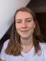 Nina Baum's Instagram, Twitter & Facebook