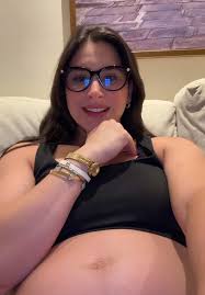 Reflexões sobre gravidez e julgamentos sociais