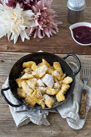 Fluffiger Kaiserschmarrn Mit Zwetschkenroster Sweets Lifestyle Rezept Kaiserschmarrn Rezepte Osterreich Essen