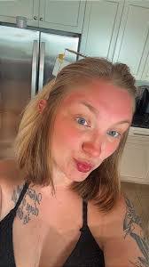 Traci Farmer's Instagram, Twitter & Facebook