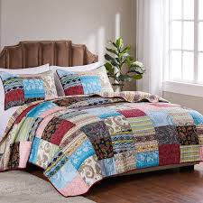 Its unique design and textured pattern will make this a bedding set to remember. Bohemian Dream Quilt Set By Greenland Home Walmart Com Walmart Com