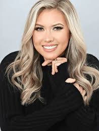 Claire Miranda's Instagram, Twitter & Facebook