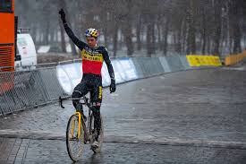 We did not find results for: Veldritkrant Be Nieuws Wout Van Aert Wint In Zijn Belgische Tricolore In Mol