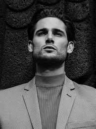 Photo of fashion model Jonathan Valdez