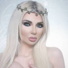 Pin By Mike Maier On Maiyram Klink Beautiful Arab Women Arab Women Beautiful
