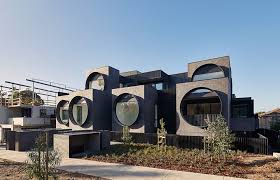 See more ideas about windows, house design, round window. Photo 5 Of 9 In 8 Outstanding Examples Of Round Windows In Modern Homes Dwell