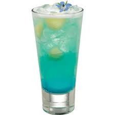 Das blaue sommergetränk mit blue curacao. Finest Call Blue Curacao Sirup Real De
