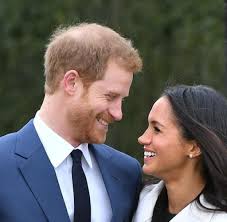 Fotos aus dem inneren des palastes ziehen immer wieder die blicke auf sich. Countdown Fur Die Traumhochzeit Von Harry Und Meghan Welt