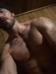 TW Pornstars - 2 foto. Yerger ༄. Twitter. 💦💪🏼. 6:31 PM - 8 Jan 2023