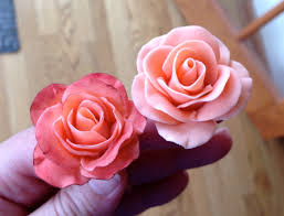 Looking for a good deal on for gum paste flower? Gum Paste Flowers And Straws Melodia