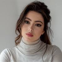 Kali Baird's Instagram, Twitter & Facebook