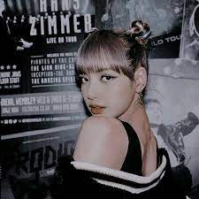 Lisas clothes are a lot edgier and bolder than from the other members. Lisa Aesthetic Blackpink Amino