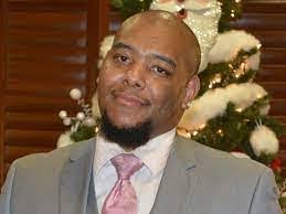 Dennis Mcclinton's Instagram, Twitter & Facebook