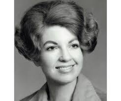 Ginger Pippin's Instagram, Twitter & Facebook