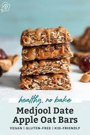 These healthy apple pie oatmeal bars with a crunchy pecan streusel topping are a decadent tasting, yet healthy breakfast treat or snack recipe! Medjool Date Apple Oat Bars Fit Mitten Kitchen