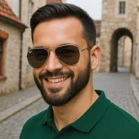 300+ "Seawood" profiles