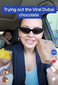 IVE BEEN DYINGG to try the Dubai Viral Chocolate 😂 and today was finally  the daaaay! Thanks to Delicacy Treats we were able to meet half way and let  me tell you,