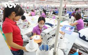 Thị trường lao động 2022: Làm gì để doanh nghiệp "sống", người lao động có việc làm?