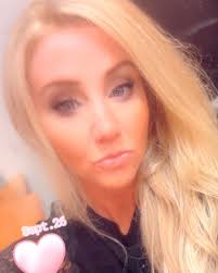 Holly's Hollywood Hair